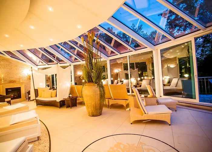 Hotel Thermenhotel Quellenhof 4*
