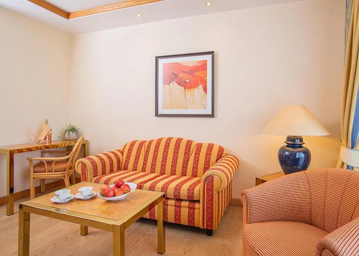 Hotel Thermenhotel Quellenhof 4*