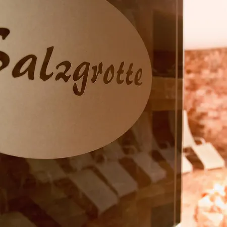 Thermenhotel Quellenhof Бад-Фюссинг